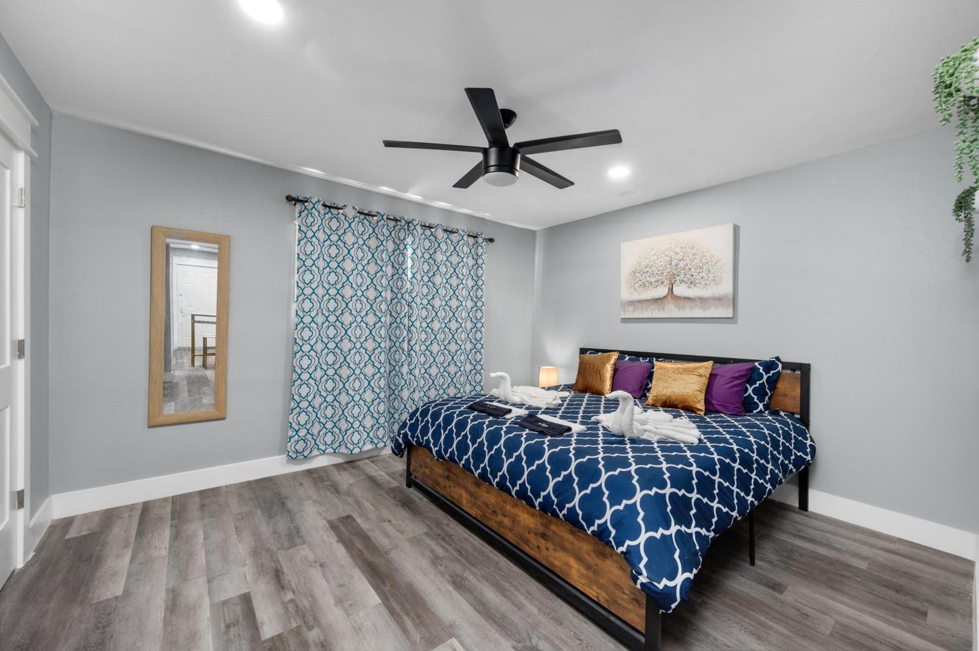 Апартаменты Warm Heights 2Br With Pool & Free Parking Хьюстон Экстерьер фото