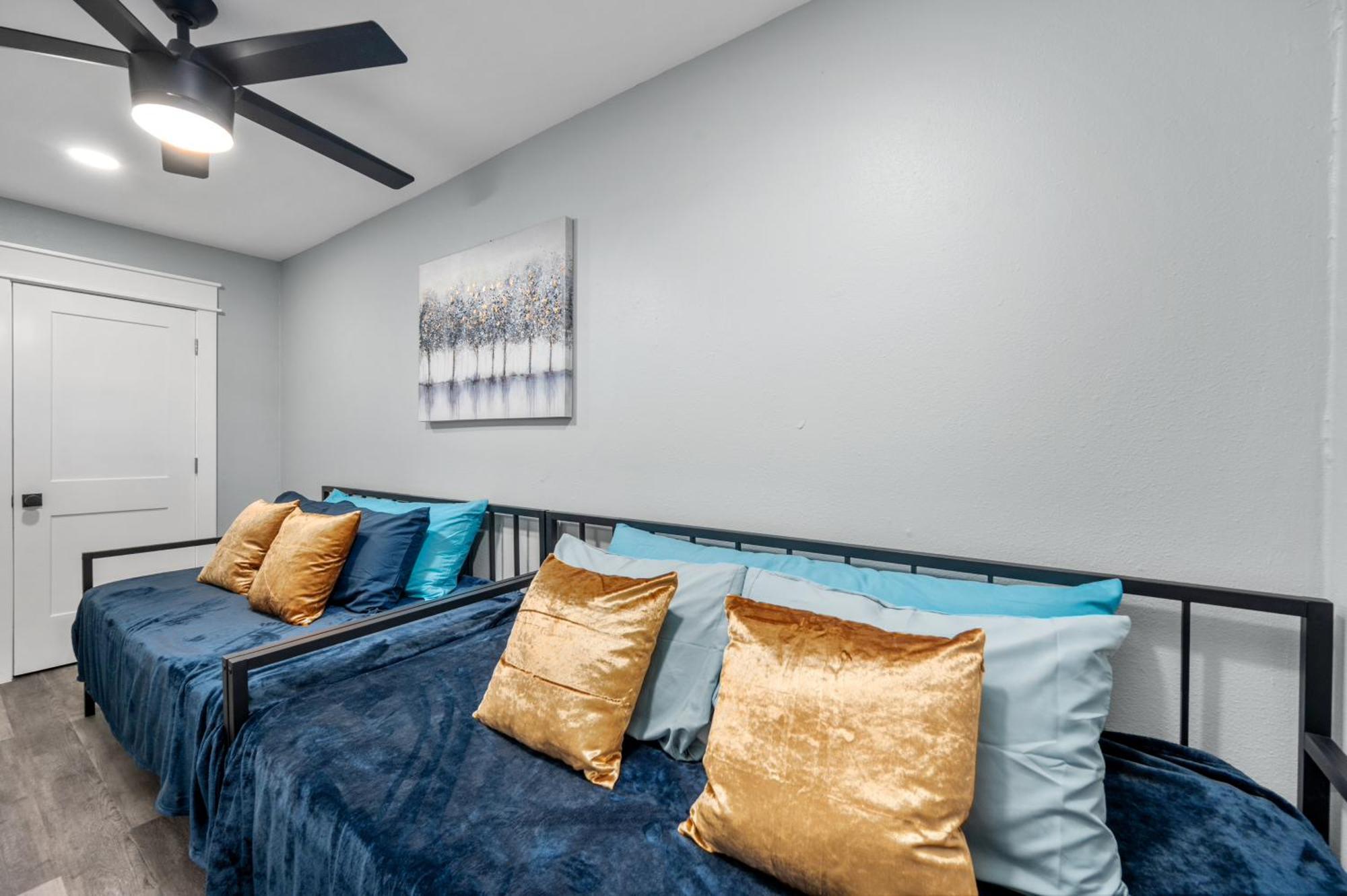 Апартаменты Warm Heights 2Br With Pool & Free Parking Хьюстон Экстерьер фото